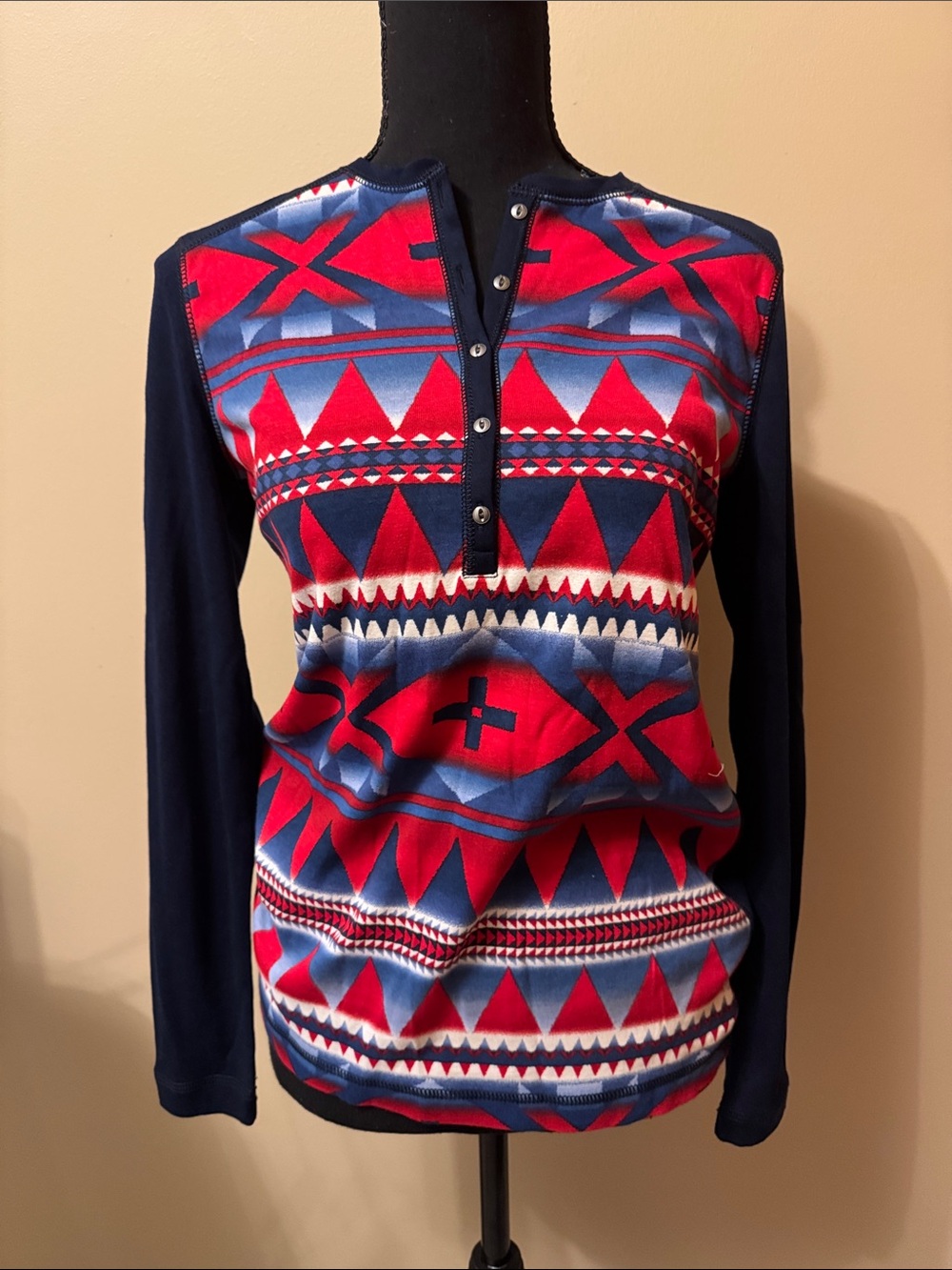 Chaps Navy Long-Sleeve Henley with Red & Blue Geometric Print
